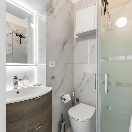 דירה Viaortisuite Pta Romana Wifi & A-c 12 Min To Duomo מילאנו