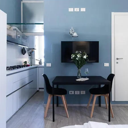 Italianway Easy - Bezzecca 12 *