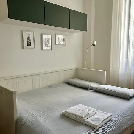 Pascoli4u - Milano, Citta Studi * Mailand