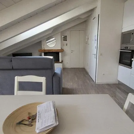 Rooftop Retreat Martesana *