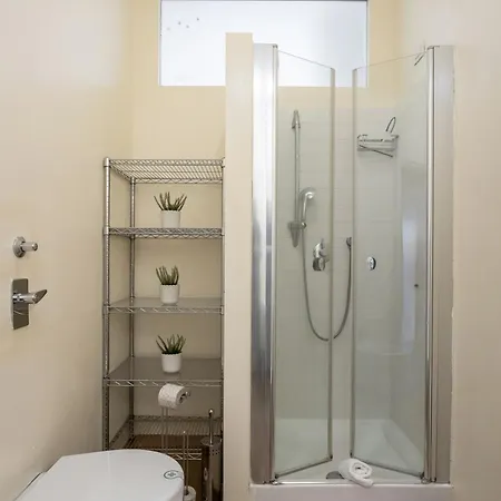 Appartement Politecnico - Spacious Ap Balcony - Sleeps 4 Milaan