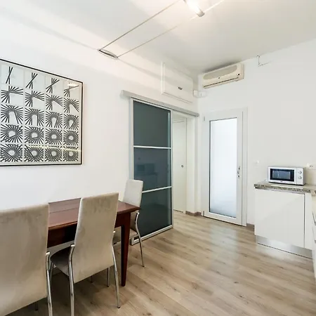 Design Loft - Porta Vittoria 20 Minutes To Duomo Apartamento *