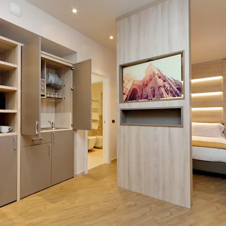 Apartahotel Duomo & 4*