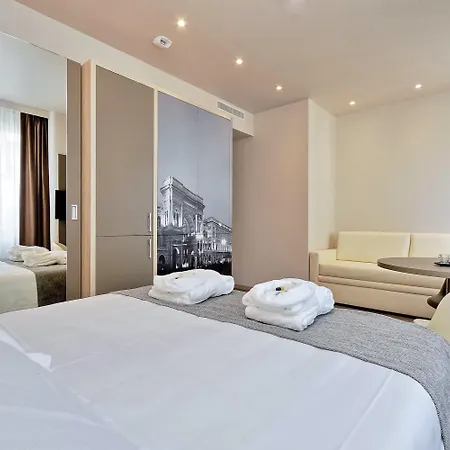 Lägenhetshotell Duomo Hotel & Apartments 4*