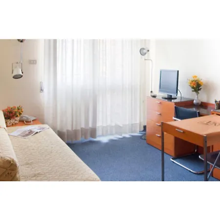 Viserba Hotel apartamentowy