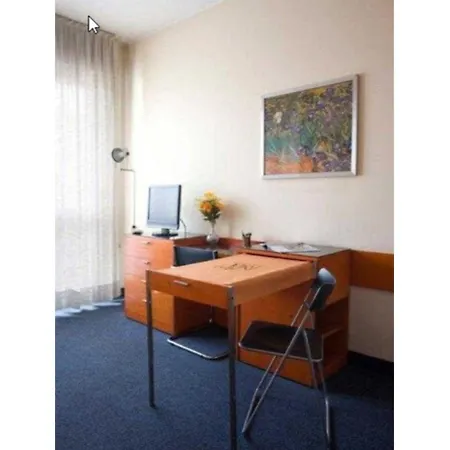 Viserba Hotel apartamentowy