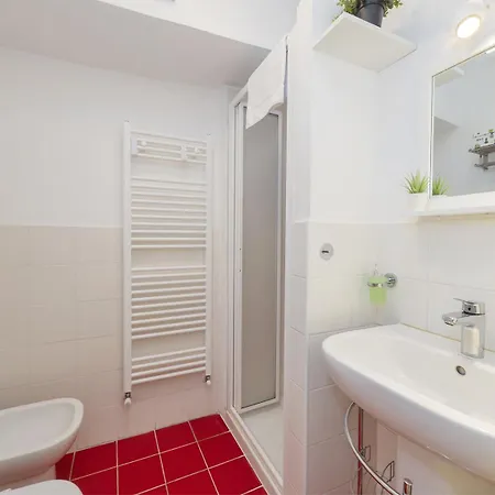 Likehome - Via Crema