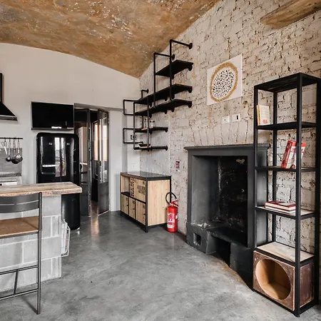 Apartament Nyc-style Industrial On Navigli