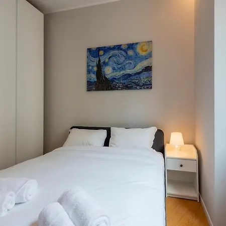 Apartment B - Modern Elegance For 4 People Mailand