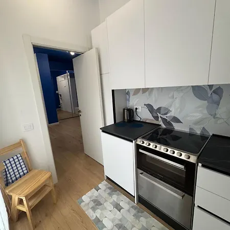 Little Blue * Milano