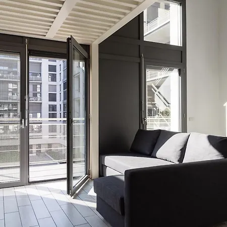 Apartman Youhosty - Bruno Maderna 17 Duplex