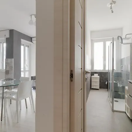 Guesthost - Cute Navigli Apartamento *