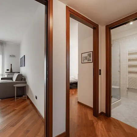 10 Minutes From Bocconi, Elegance And Comfort