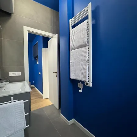 Little Blue * Milano