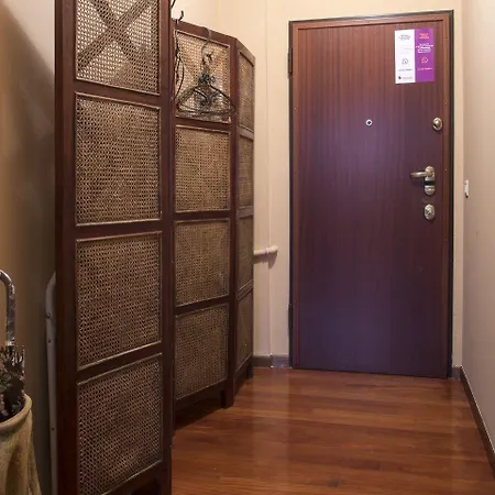 Апартаменты Joivy Warm Family Flat For 4 With Terrace In
