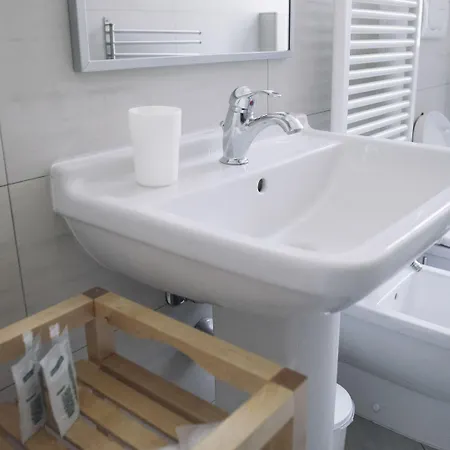 Italianway Easy - Corso Sempione 96 *