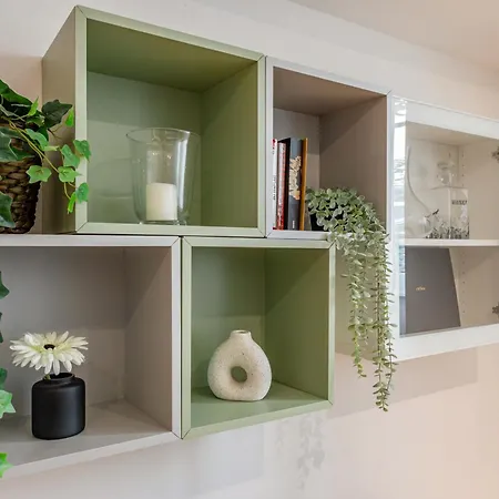 Prada's Nest - Modern Design And Close To Metro Apartamento