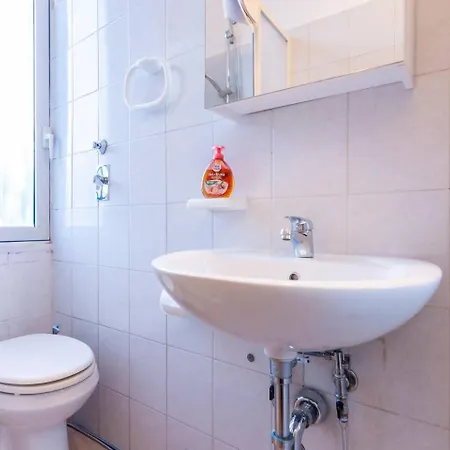 公寓 Deluxe Studio, Wi-fi, Self Check-in, Air Condition *