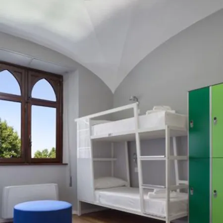 Babila Hostel&bistrot *