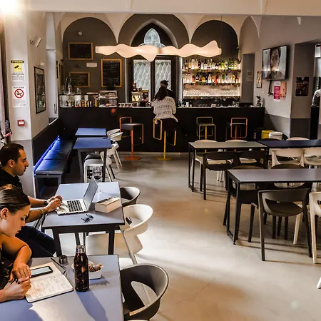 Ostello Babila Hostel&bistrot