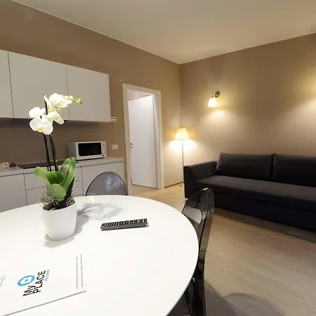 Διαμέρισμα Myplace Corso 11 *