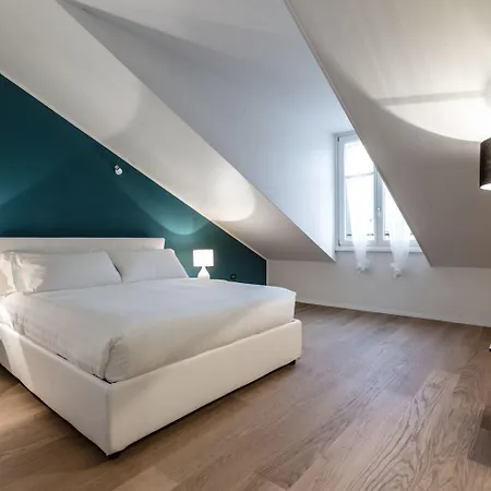 Easyhomes - Brera Luxury * Milão