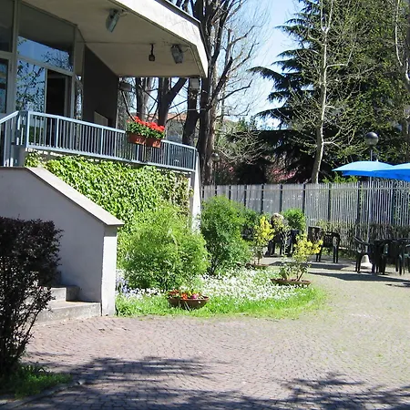 Hostal Aig Piero Rotta Milán