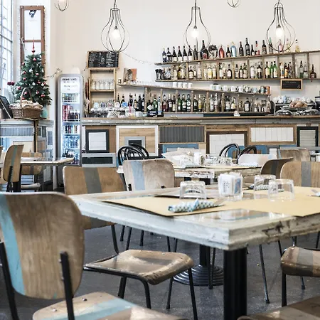 Madama Hostel&bistrot * Milán