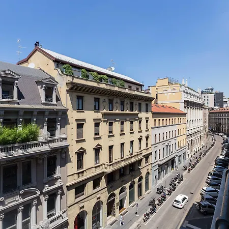 Durini Апарт-отель Милан