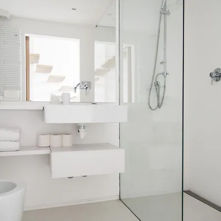 Apartment Brera In Center Milan