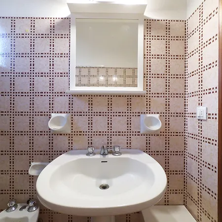 Апартаменты Alfa Bicocca *