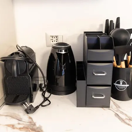 Modern 2br 2ba Metro Access 12min Duomo