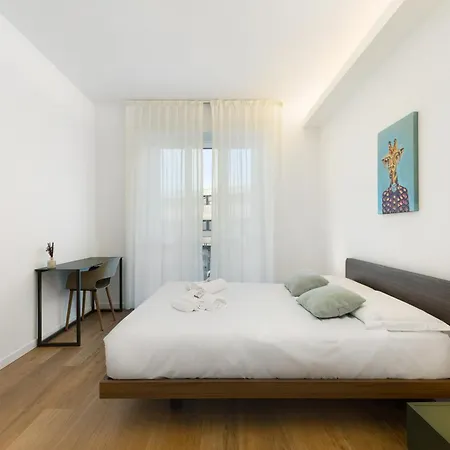 Luxury New - Stazione Garibaldi A 5 Minuti شقة ميلان