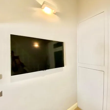 Central-duomo- Beautiful Loft - 400 Meters From The Metro Διαμέρισμα Μιλάνο