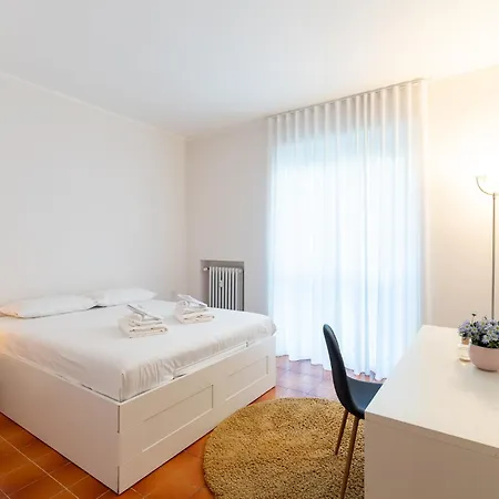 Valtorta Living - Elegant 3br Mm Turro Daire *