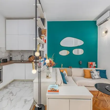 Appartement Maison Lumiere - A Few Steps From Station