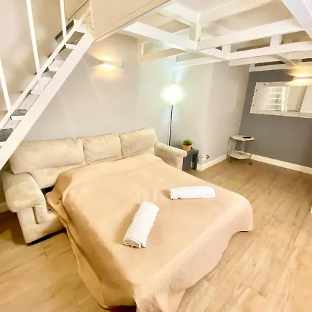 Apartman Central-duomo- Beautiful Loft - 400 Meters From The Metro Milánó