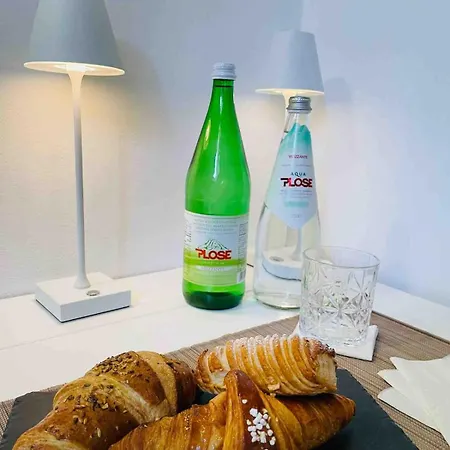 Renovated Brera Апартаменты Милан
