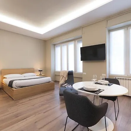 Daire Contempora - Luminous With Spacious Bathroom - Isola Milano