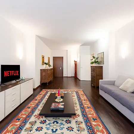 Valtorta Living - Elegant 3br Mm Turro *