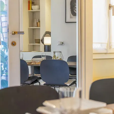 Appartement Maison Lumiere - A Few Steps From Station