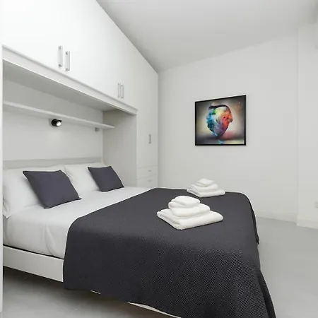 Vivimihome - Ronchi House * Mediolan