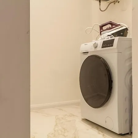 Lägenhet Shopping District -200 Mq - 8 People *