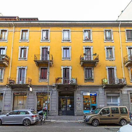 Elegance 10 Min To Duomo & Station Milan