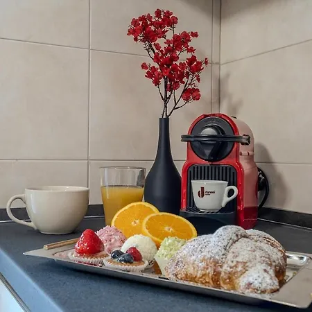 Casa Con Giardino Vicino Linate, 5 Minuti Arena Olimpica Appartement *