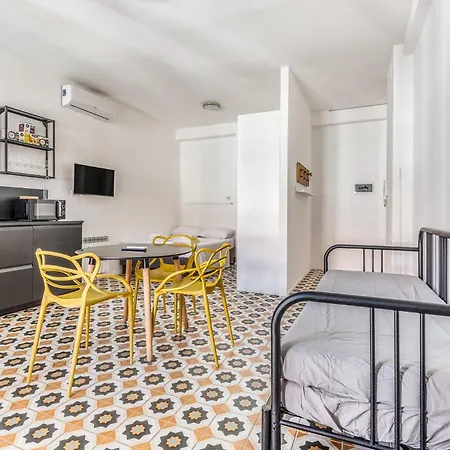 Apartment Loreto 3 Pax Wi-fi Milan