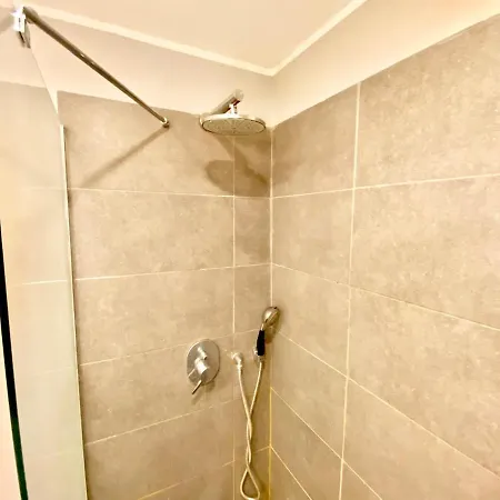 Διαμέρισμα Central-duomo- Beautiful Loft - 400 Meters From The Metro *