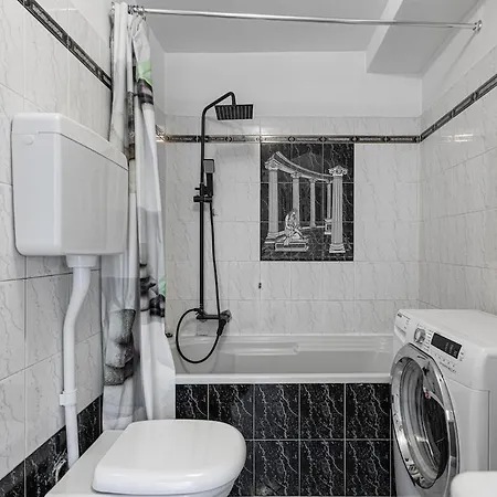 Isola District - Fashion House Daire *