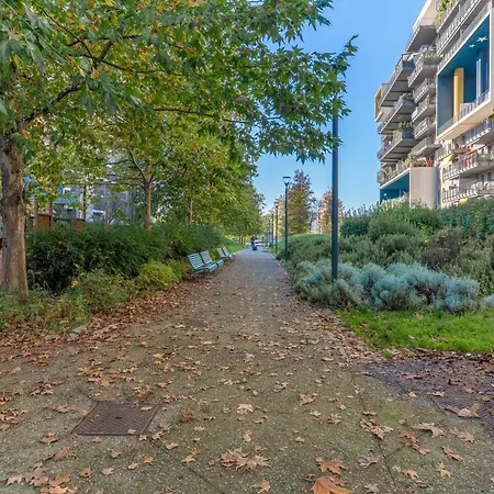 Attico Con Vasca, Posto Auto E Metro Sotto Casa Milan