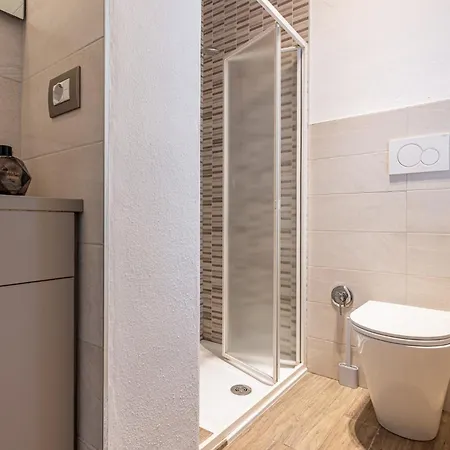 Giambellino Trilocale Accogliente Con Garage * Милан